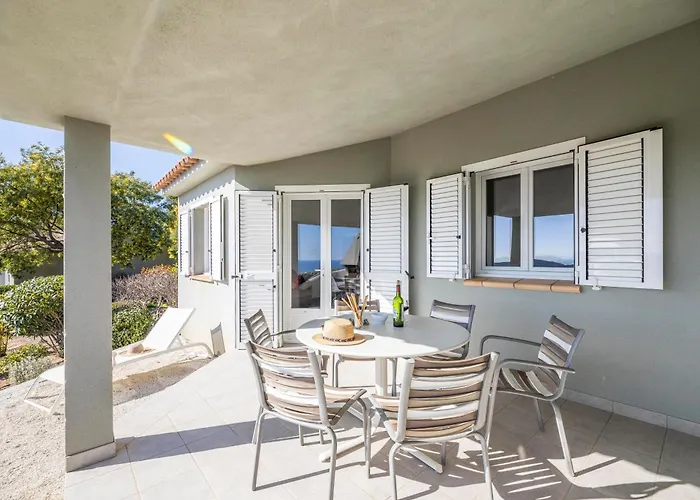 Santa Monica Bonifacio (Corsica)